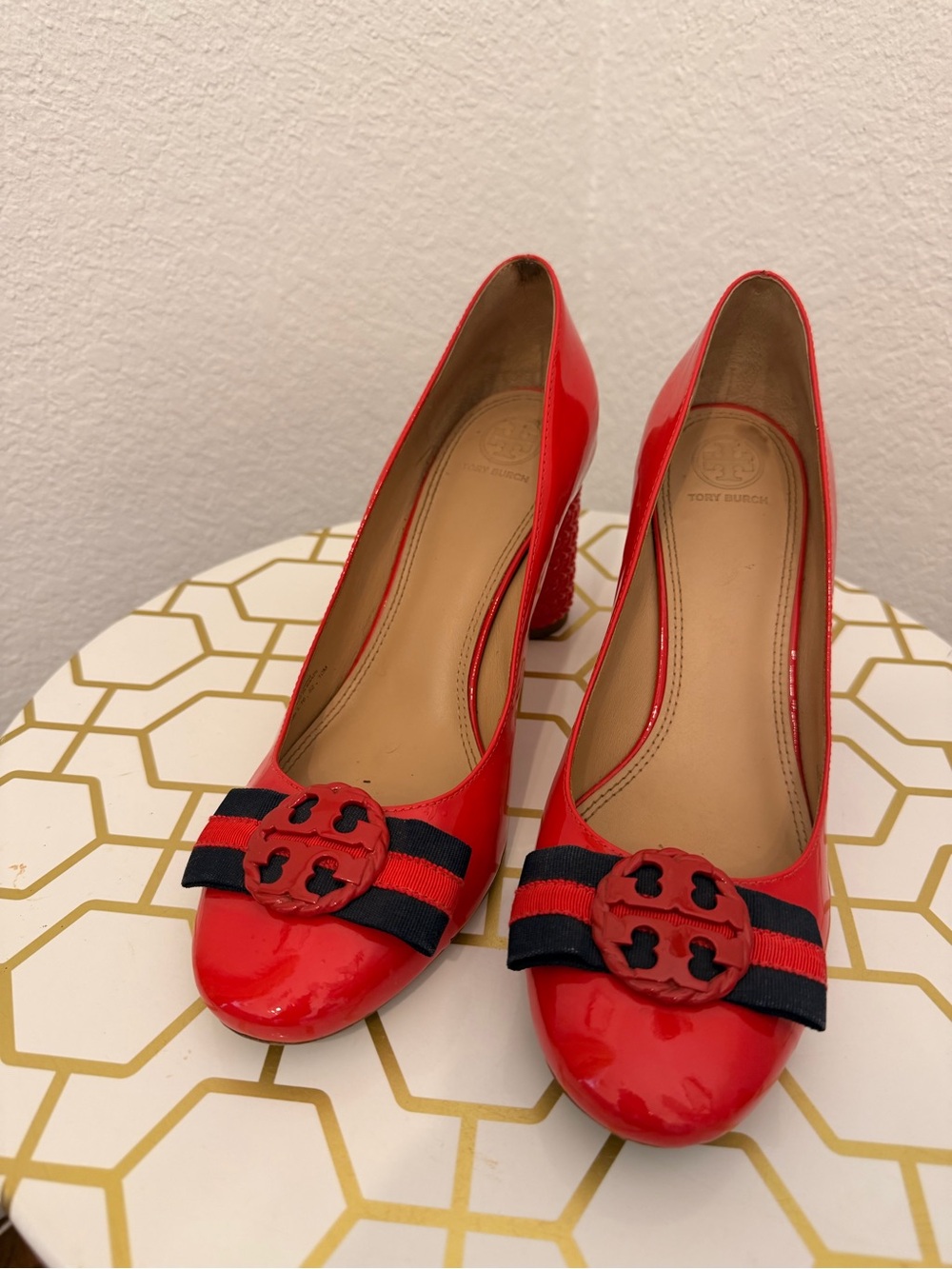 Tory Burch Red Patent Leather Block Heel Pumps with Navy Ribbon ~ size W 10